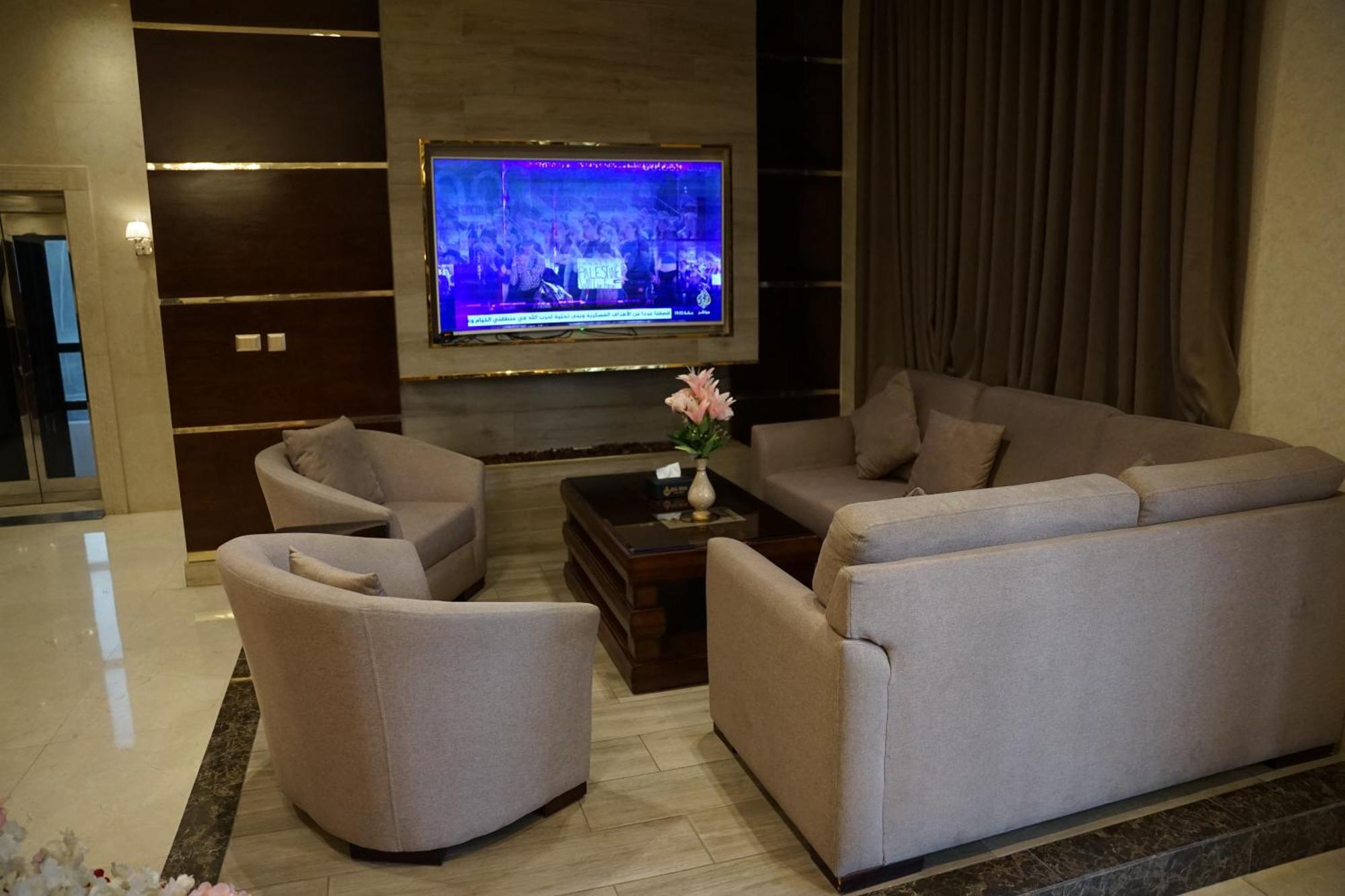 Big Ben Hotel Suites Amman Exterior photo