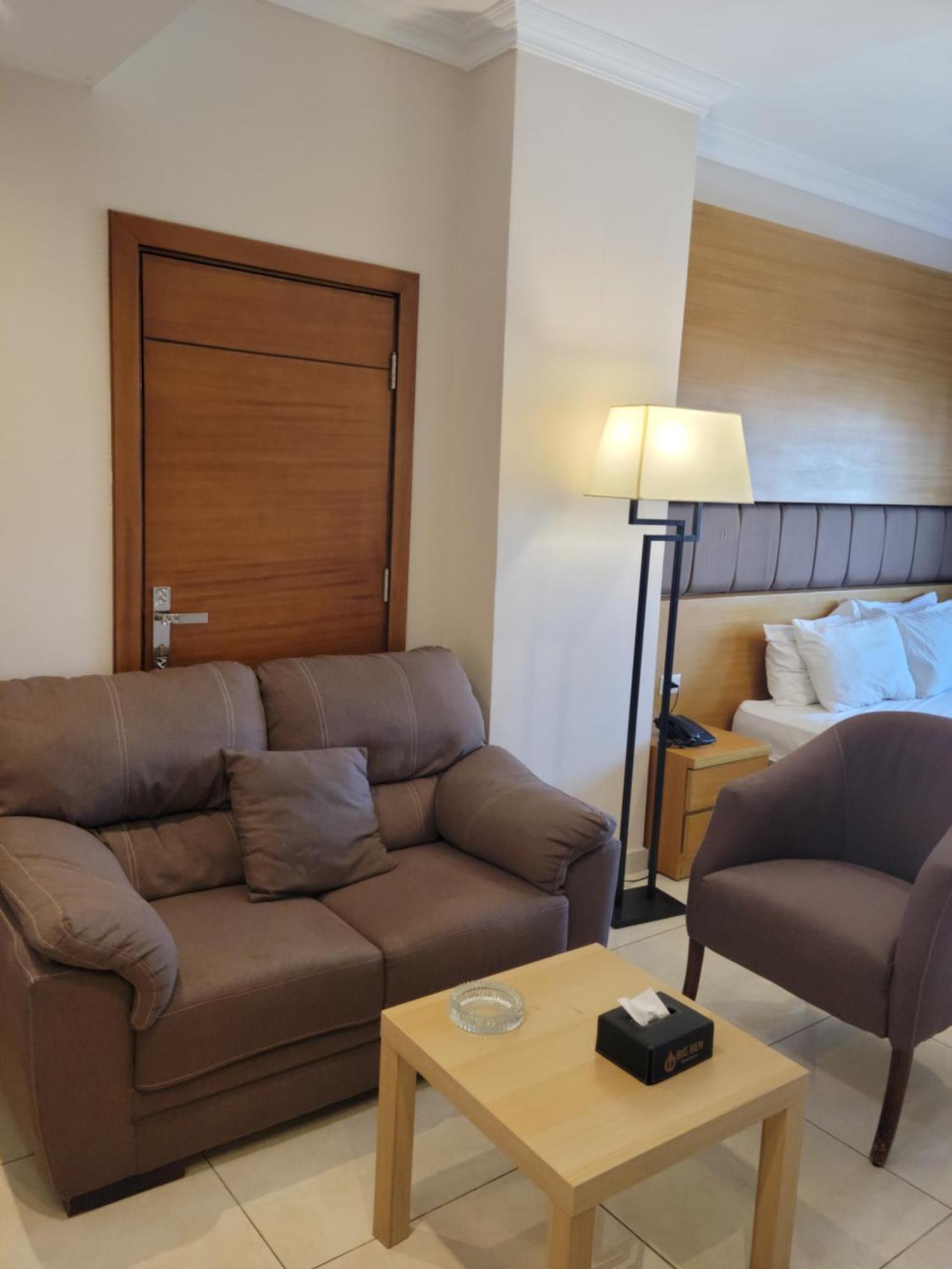 Big Ben Hotel Suites Amman Exterior photo