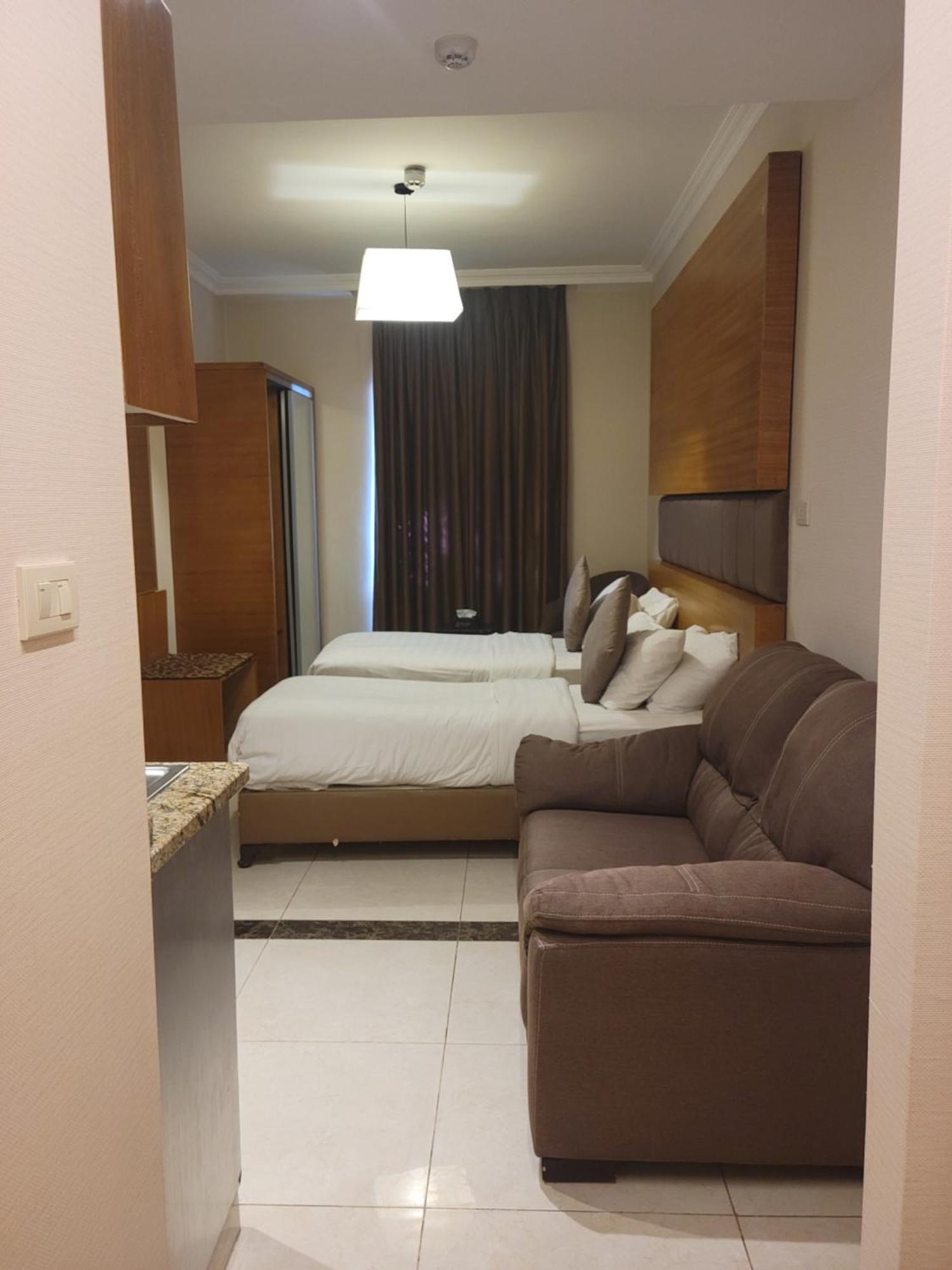 Big Ben Hotel Suites Amman Exterior photo